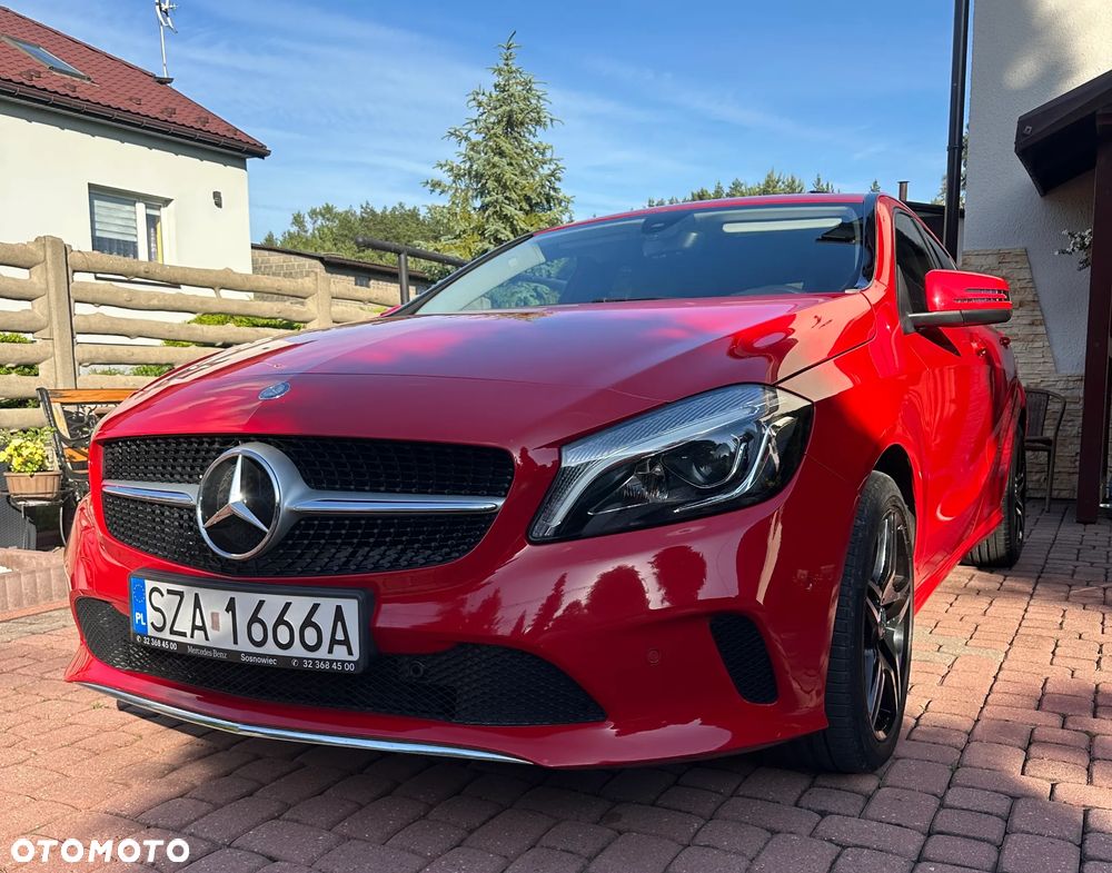Mercedes-Benz Klasa A 180 7G-DCT - 2