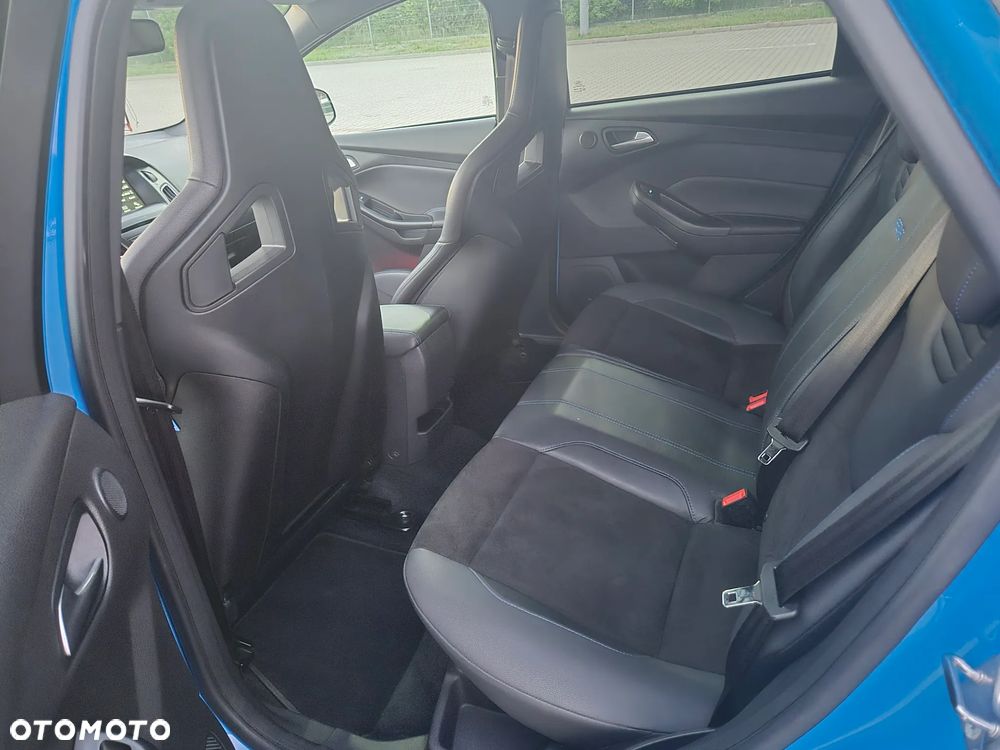 Ford Focus - 22