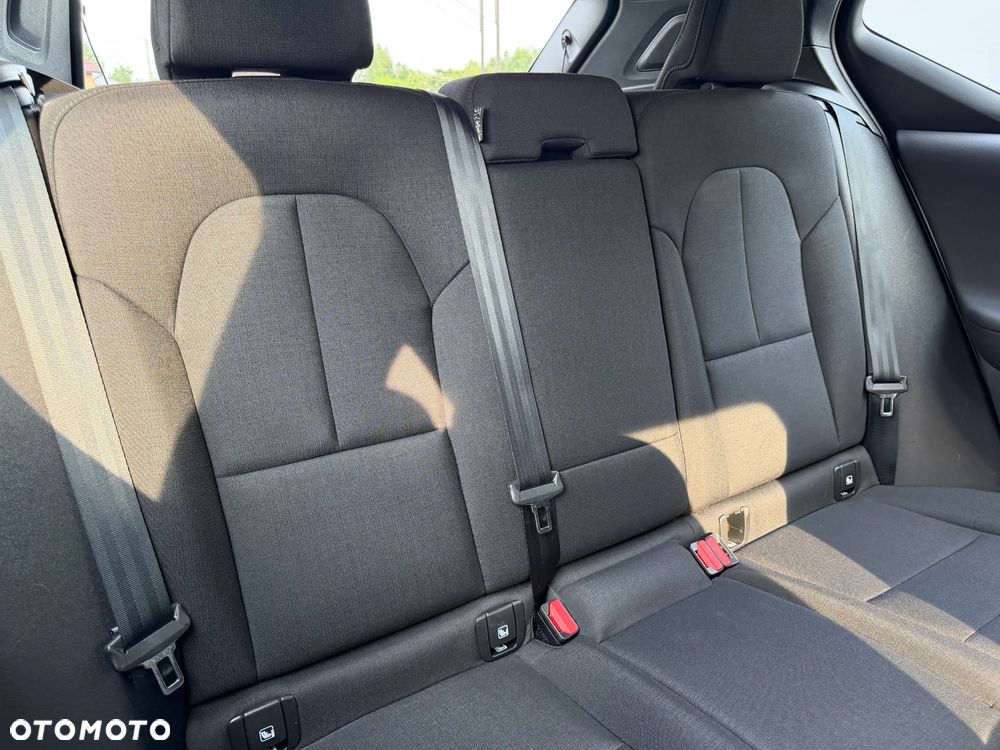 Volvo XC 40 T3 Momentum - 22