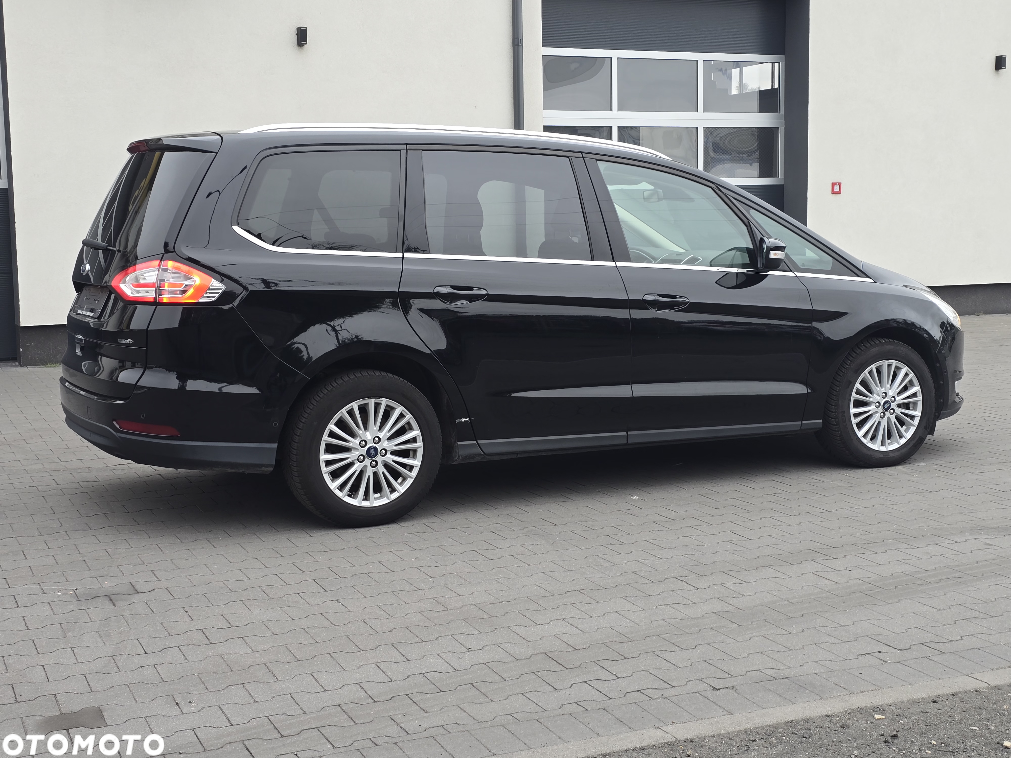 Ford Galaxy 2.0 TDCi Titanium - 9