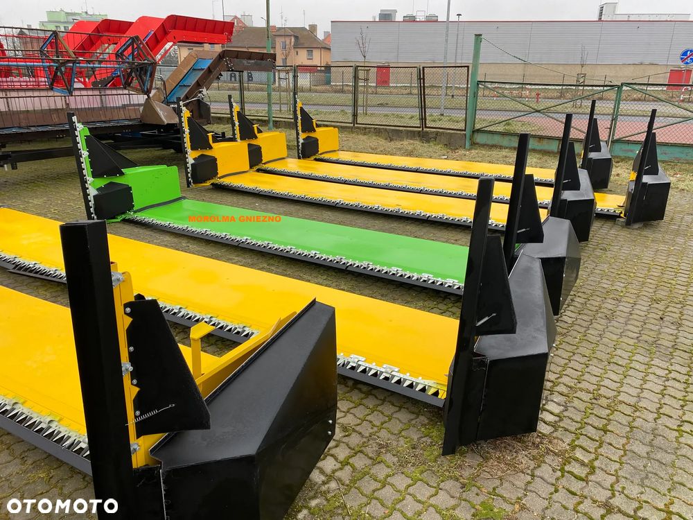 PRODUCENT Stół Do Rzepaku MMiUR Wągrowiec Claas John Deere New Holland Case Deutz Fahr - 1