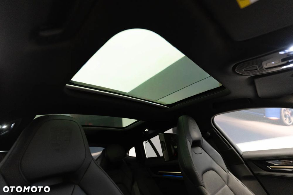 Porsche Panamera 4 - 36