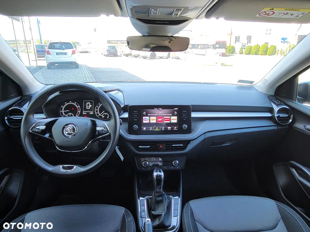 Skoda Fabia 1.0 TSI Ambition DSG - 10