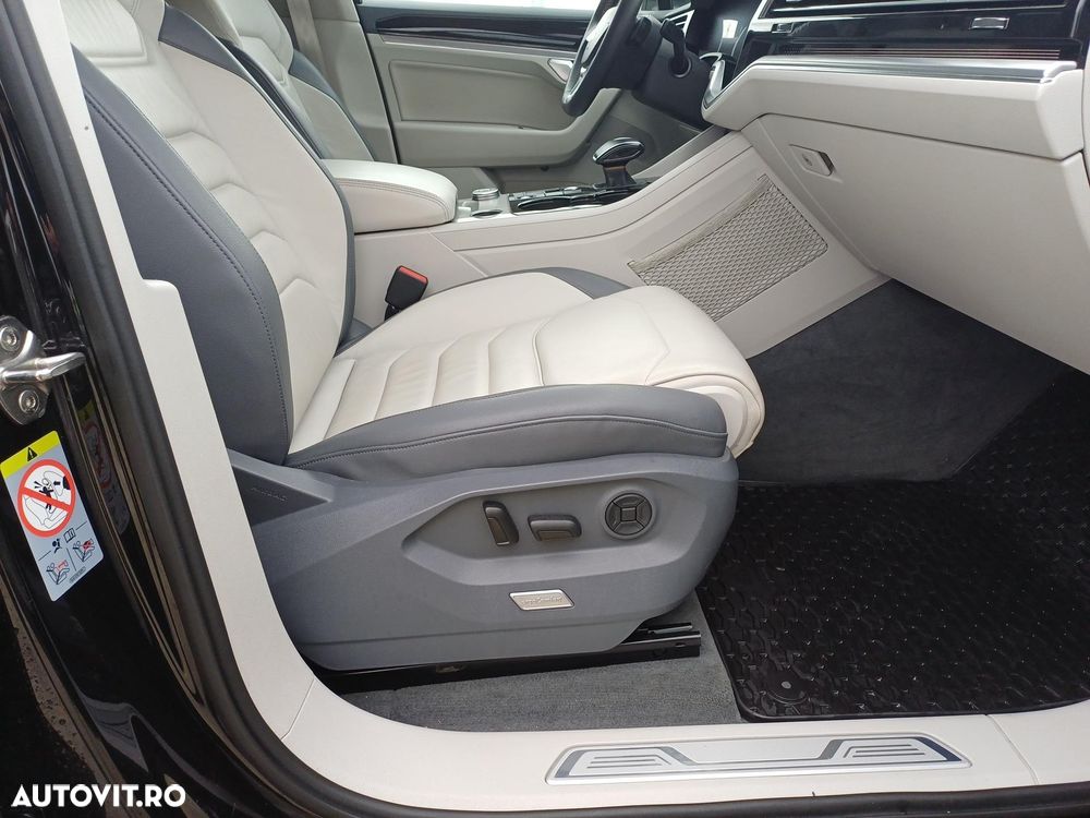 Volkswagen Touareg V6 TDI Atmosphere - 24