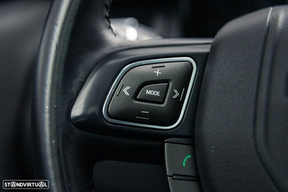 Land Rover Range Rover Evoque 2.0 D150 - 29