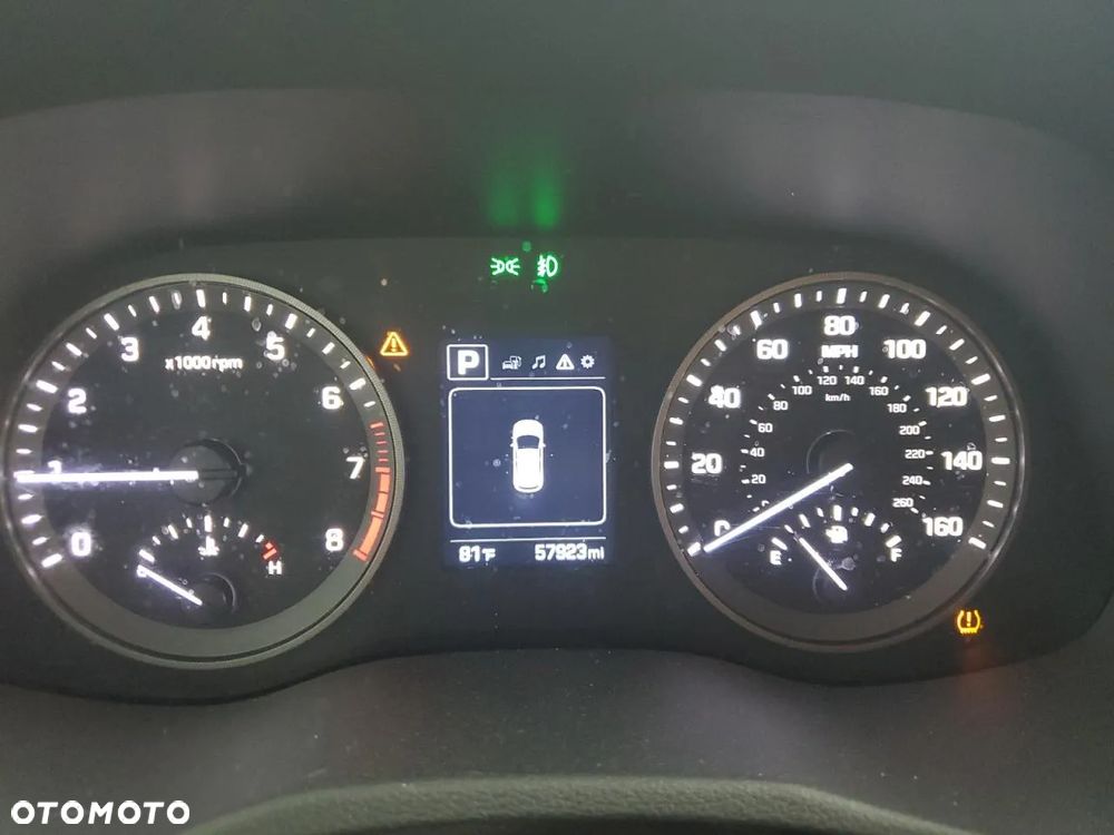 Hyundai Tucson - 11