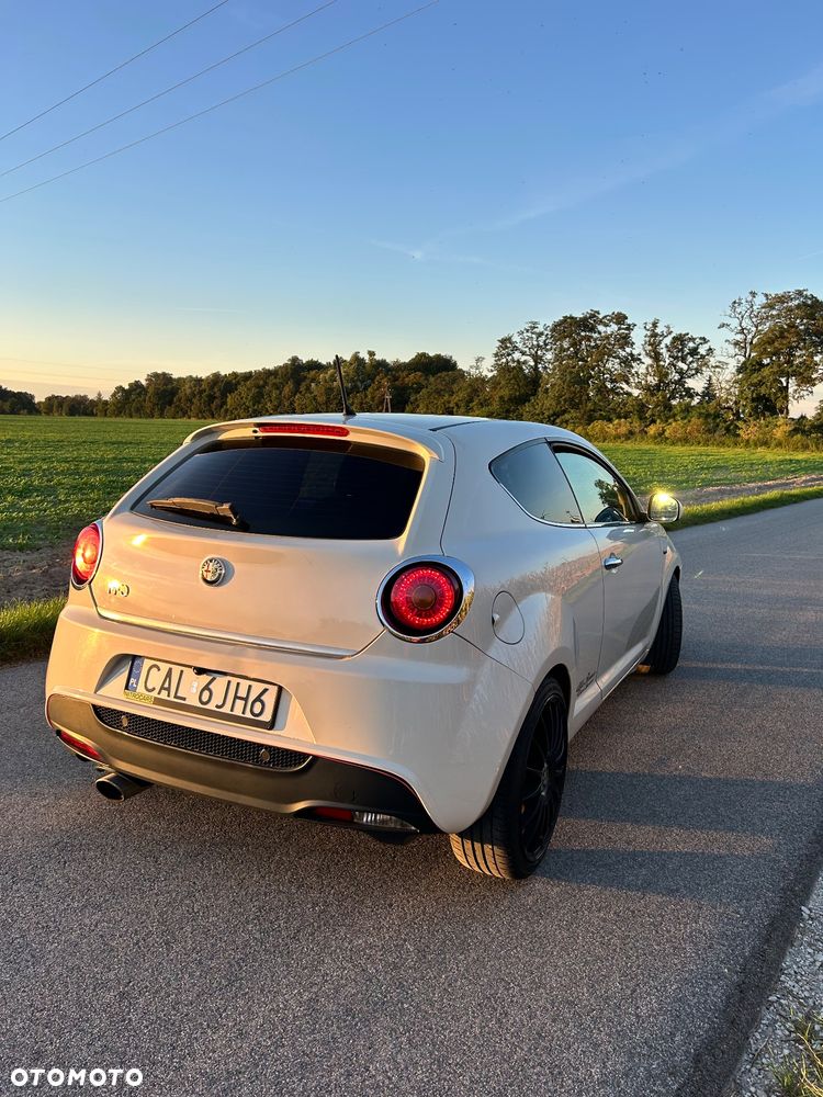 Alfa Romeo Mito 1.4 TB Distinctive - 4