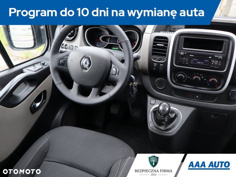 Renault trafic - 9