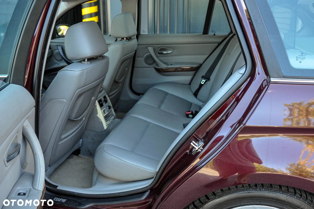BMW Seria 3 - 8