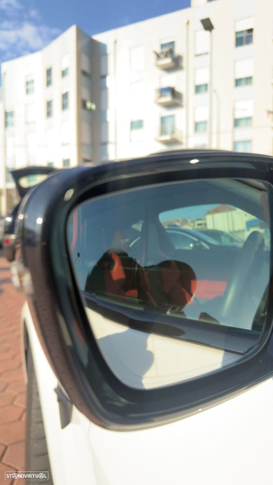 BMW M4 Competition xDrive - 29