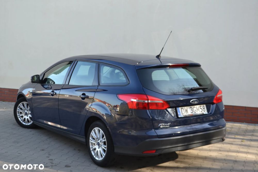 Ford Focus 1.5 TDCi Trend - 10