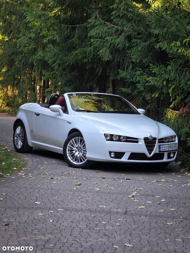 Alfa Romeo Spider 2.0JTDM - 1