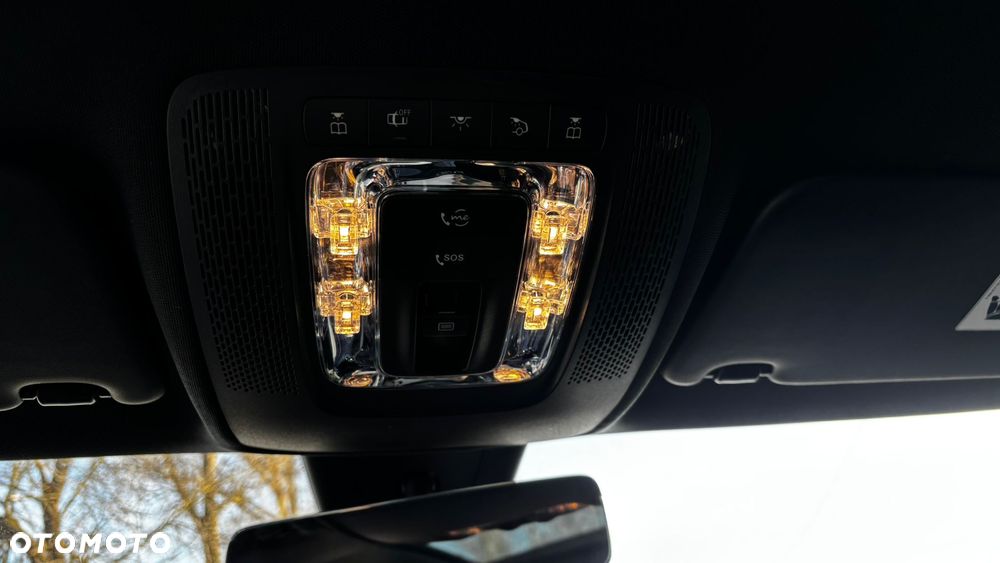 Mercedes-Benz CLA - 18