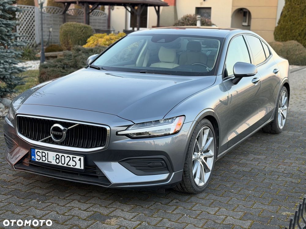 Volvo S60 T5 Momentum Pro - 2