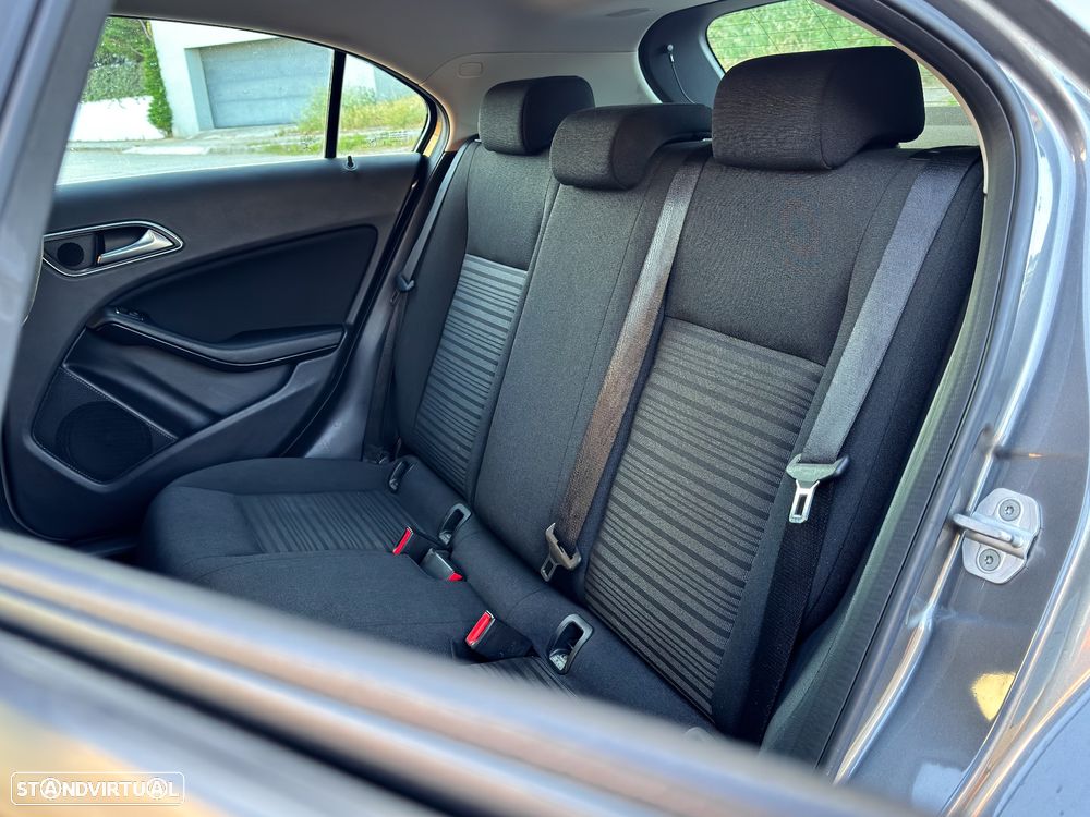 Mercedes-Benz A 180 CDI (BlueEFFICIENCY) Style - 10