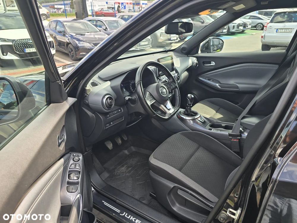 Nissan Juke 1.0 DIG-T N-Connecta - 11