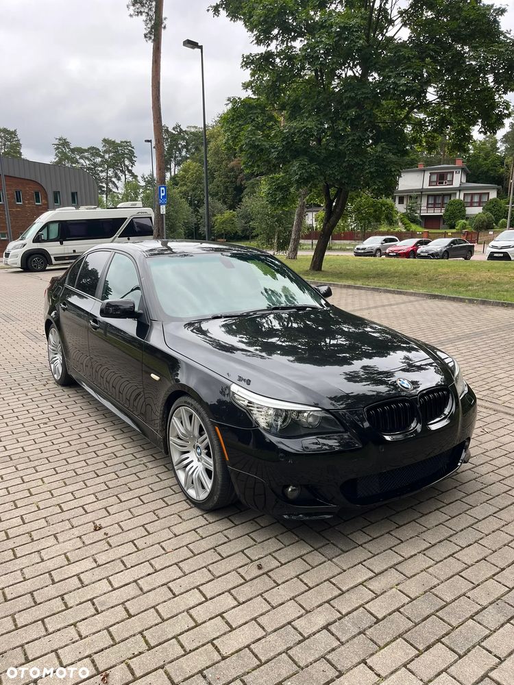 BMW Seria 5 550i Sport-Aut - 9