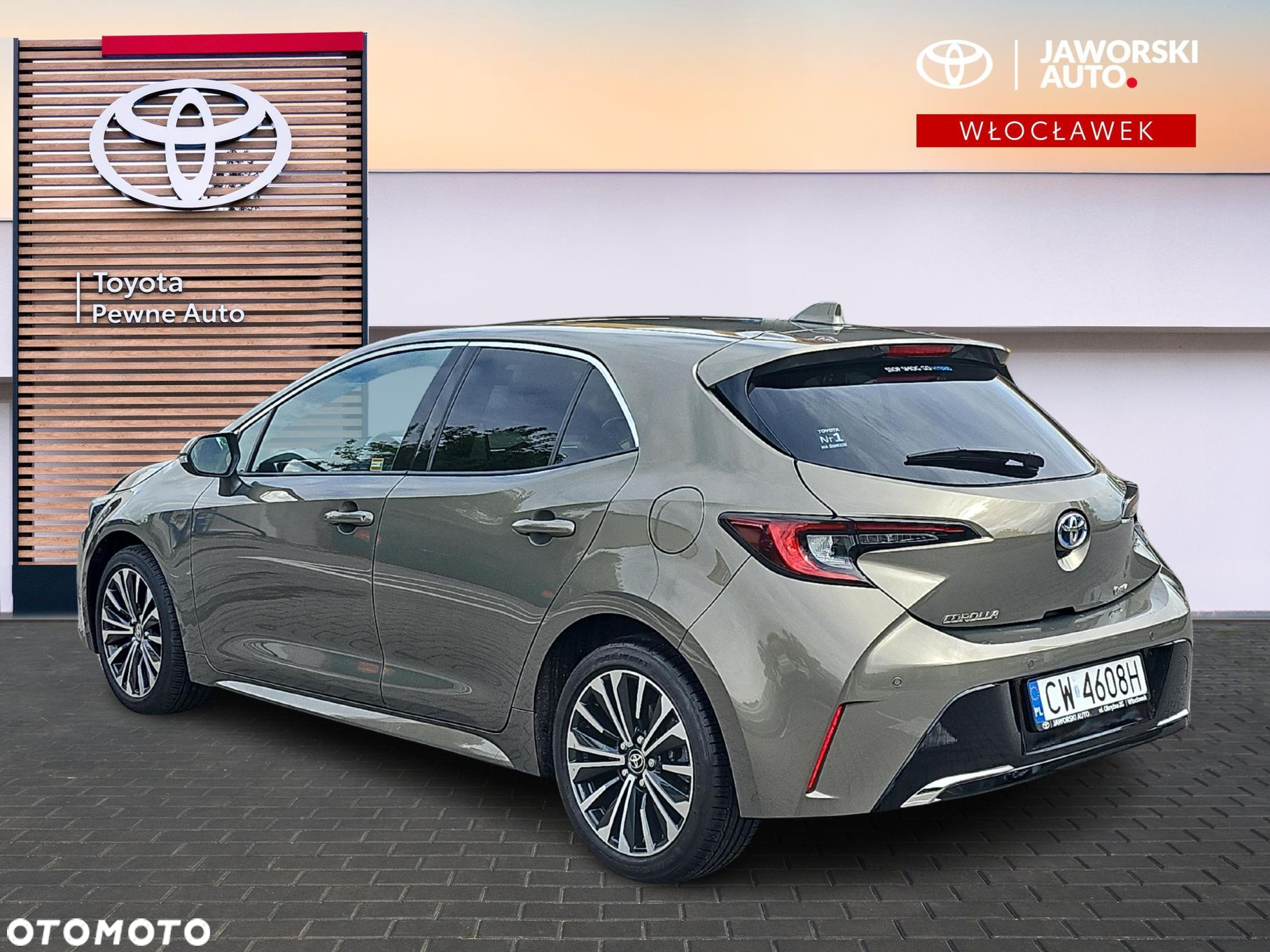 Toyota Corolla 1.8 Hybrid Style - 4