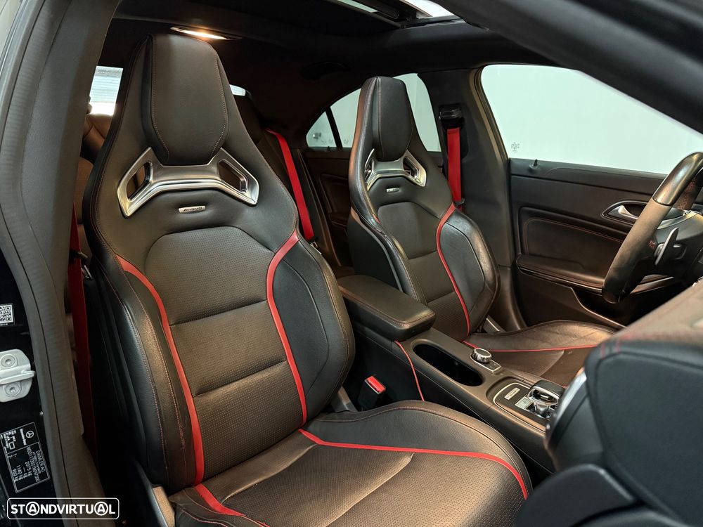 Mercedes-Benz CLA 45 AMG 4Matic 7G-DCT - 20