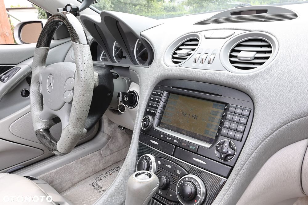 Mercedes-Benz SL 500 7G-TRONIC - 24