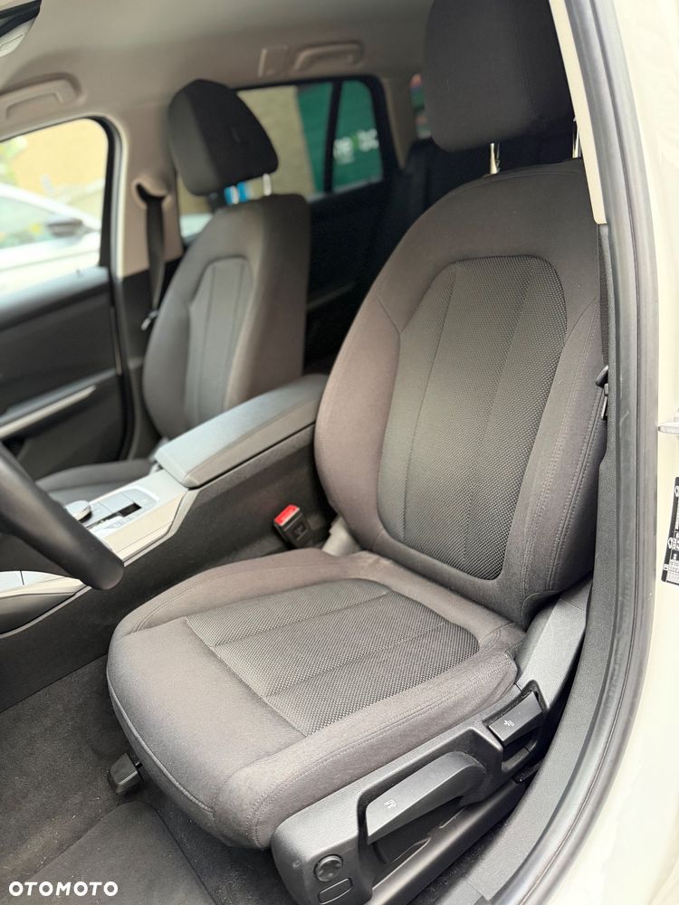 BMW Seria 3 318d Advantage - 33