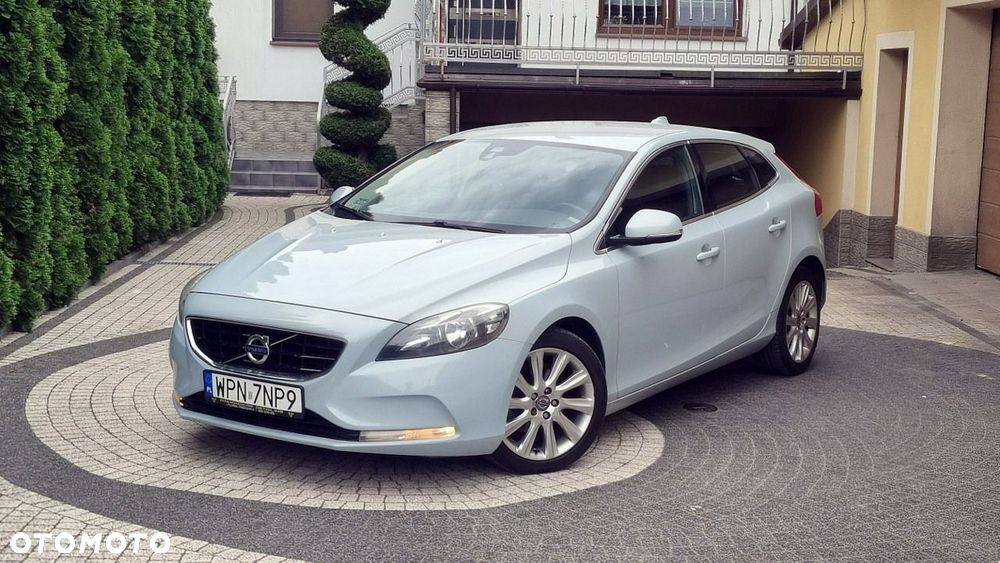 Volvo V40 - 1