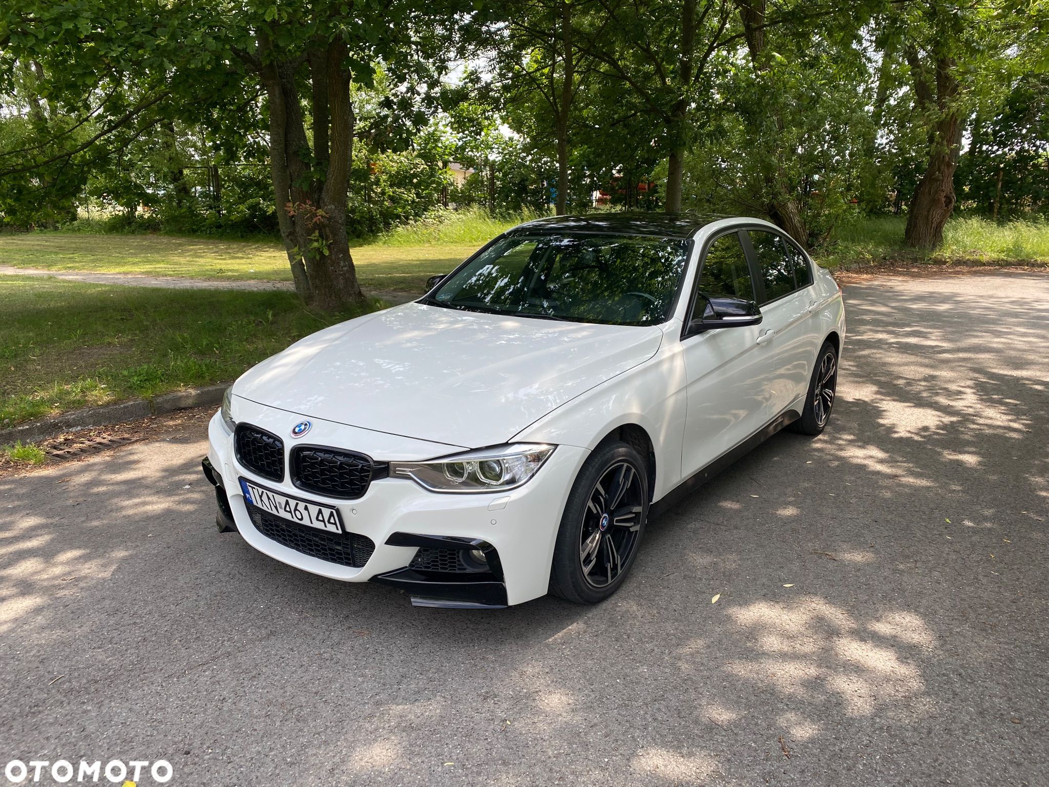 BMW Seria 3 320d Touring Luxury Line - 1