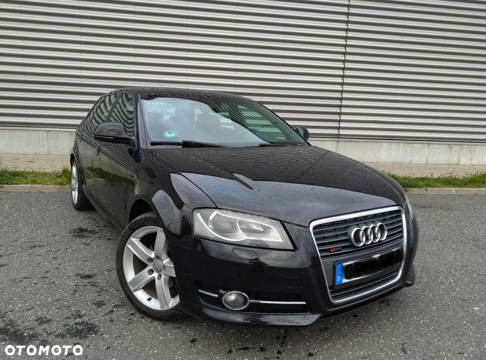 Audi A3 Sportback 2.0 TDI S line Sportpaket plus - 4
