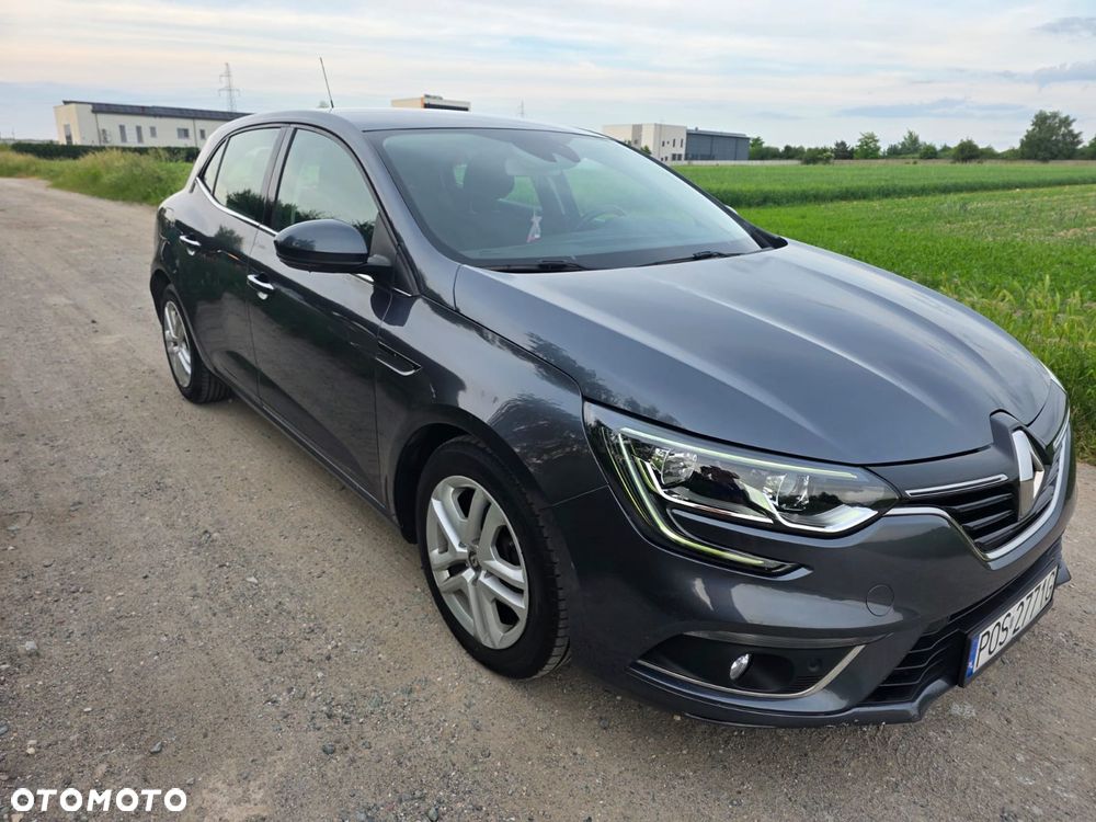 Renault Megane 1.5 Blue dCi Intens - 4