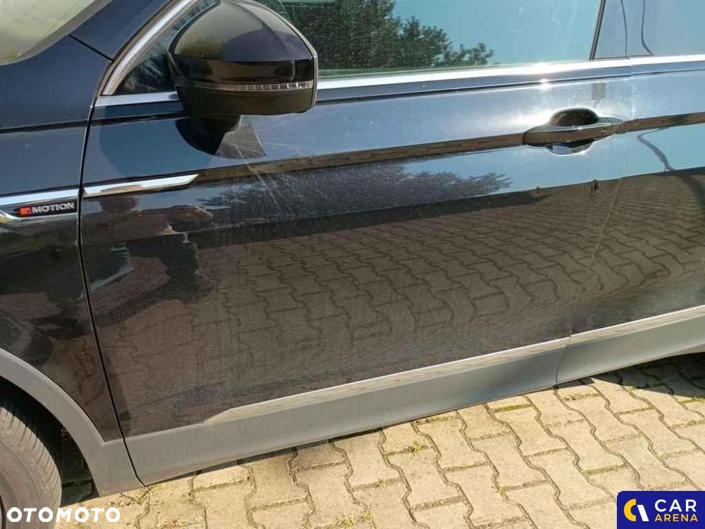Volkswagen Tiguan - 15