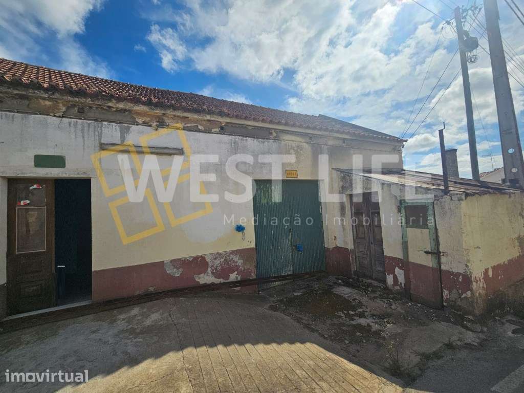 Loja Comercial e Adega para Recuperar | EXCLUSIVO WEST LIFE | Azuei... - Grande imagem: 2/23