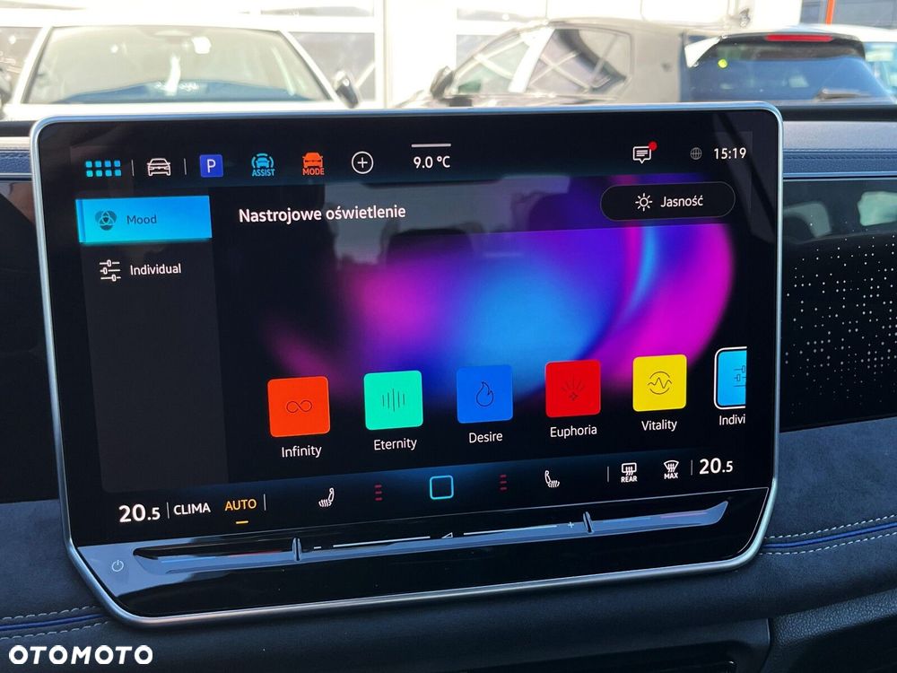 Volkswagen Tiguan 1.5 eTSI R-Line Plus DSG - 16