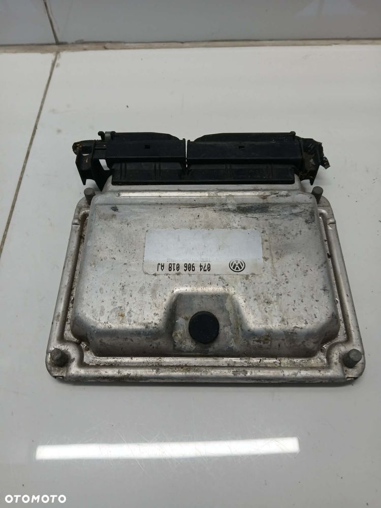 KOMPUTER ECU VW T4 2.5 TDi 074906018AJ AXG STEROWNIK SILNIKA TRANSPORTER - 3