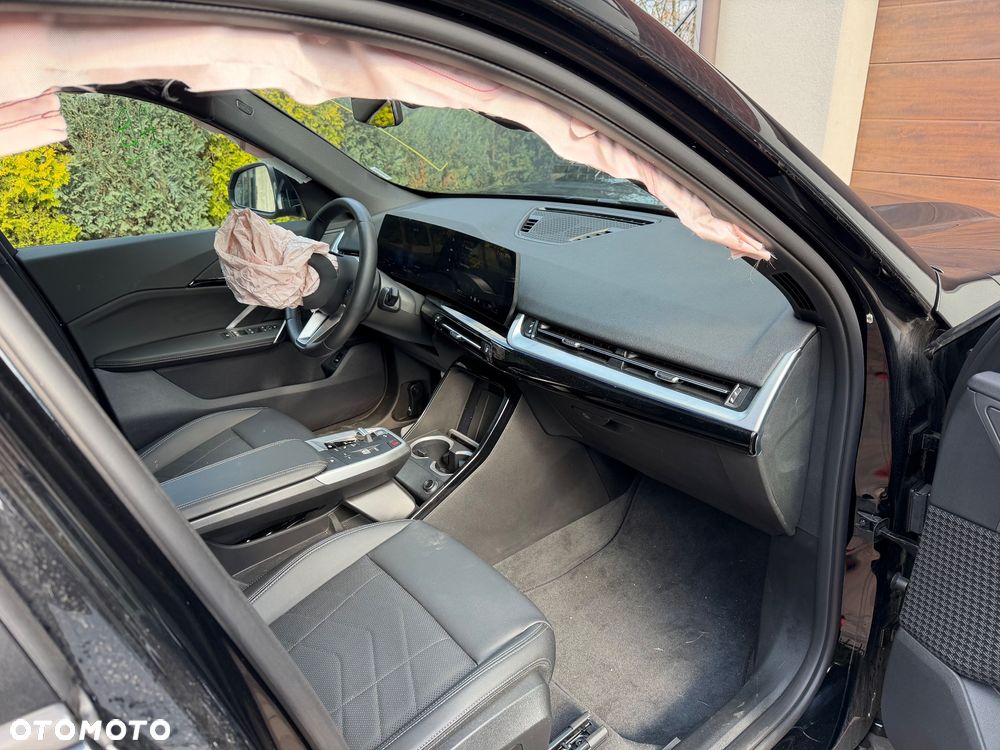 BMW X1 - 16