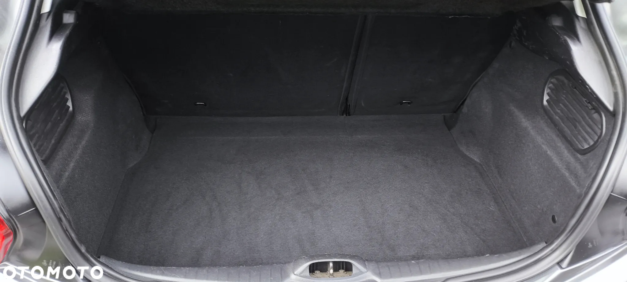 Peugeot 208 1.2 PureTech Allure - 37