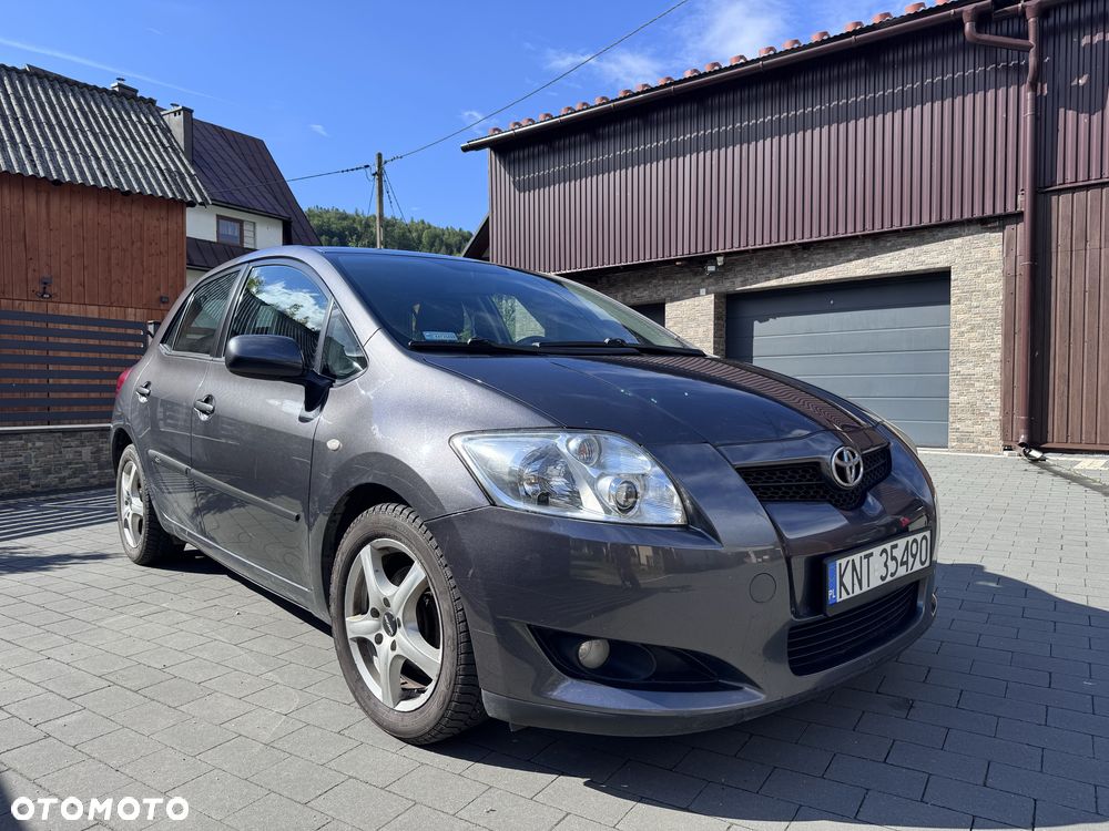 Toyota Auris - 3