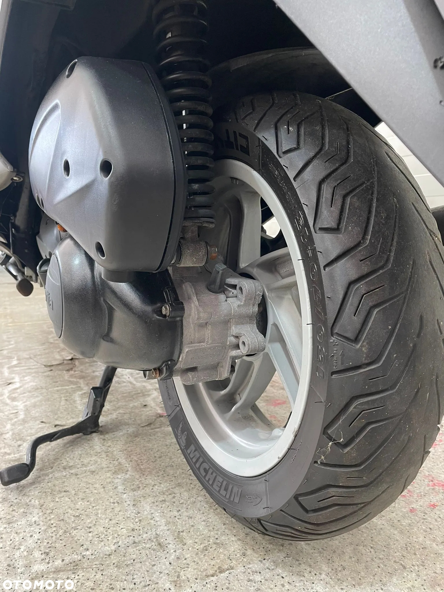 Aprilia Sportcity - 7
