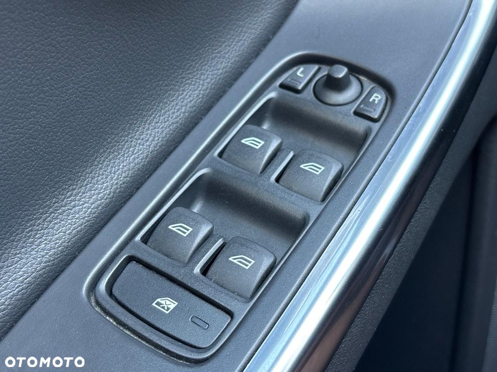 Volvo XC 60 - 36