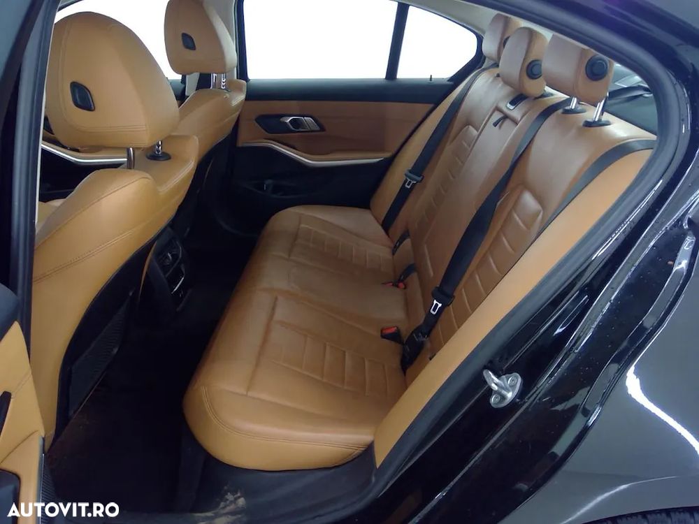 BMW Seria 3 - 8