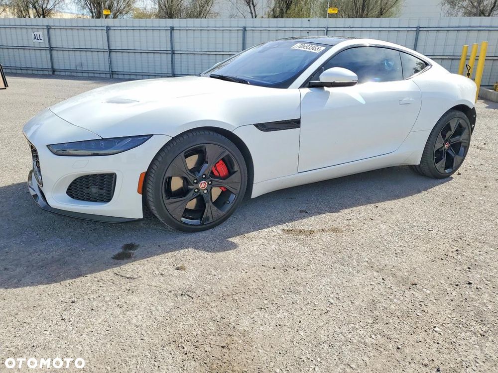 Jaguar F-Type - 2