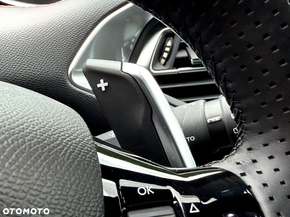 Peugeot 308 BlueHDi FAP 180 EAT8 Stop & Start GT - 35