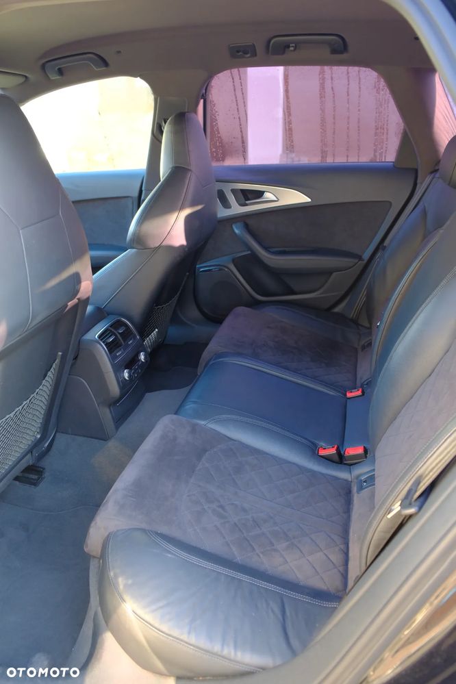 Audi S6 Limousine - 24