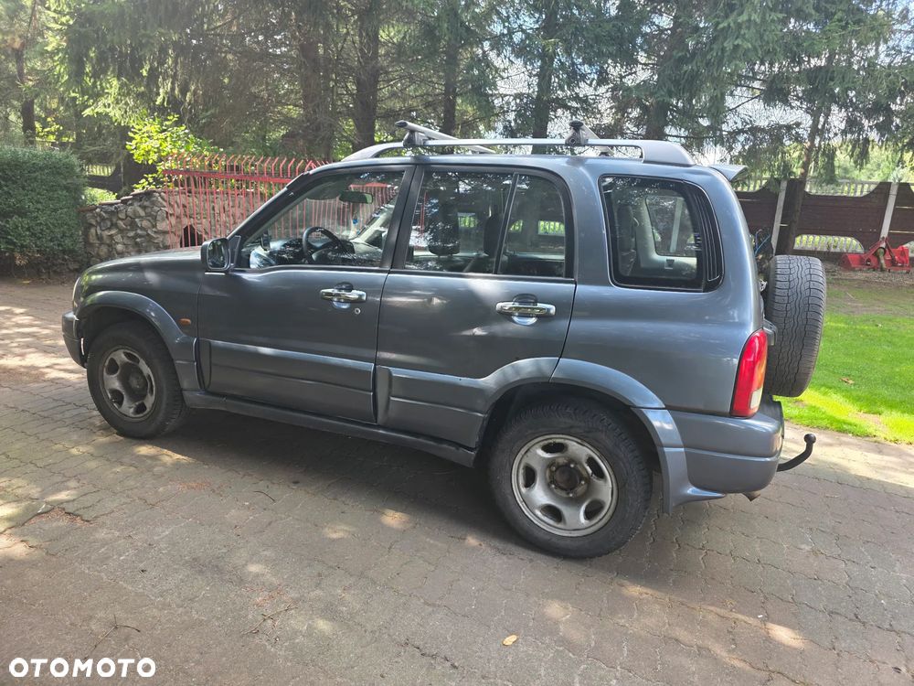 Suzuki Grand Vitara 2.0 Special Edition - 5