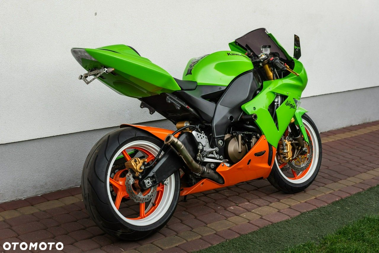 Kawasaki ZX - 3