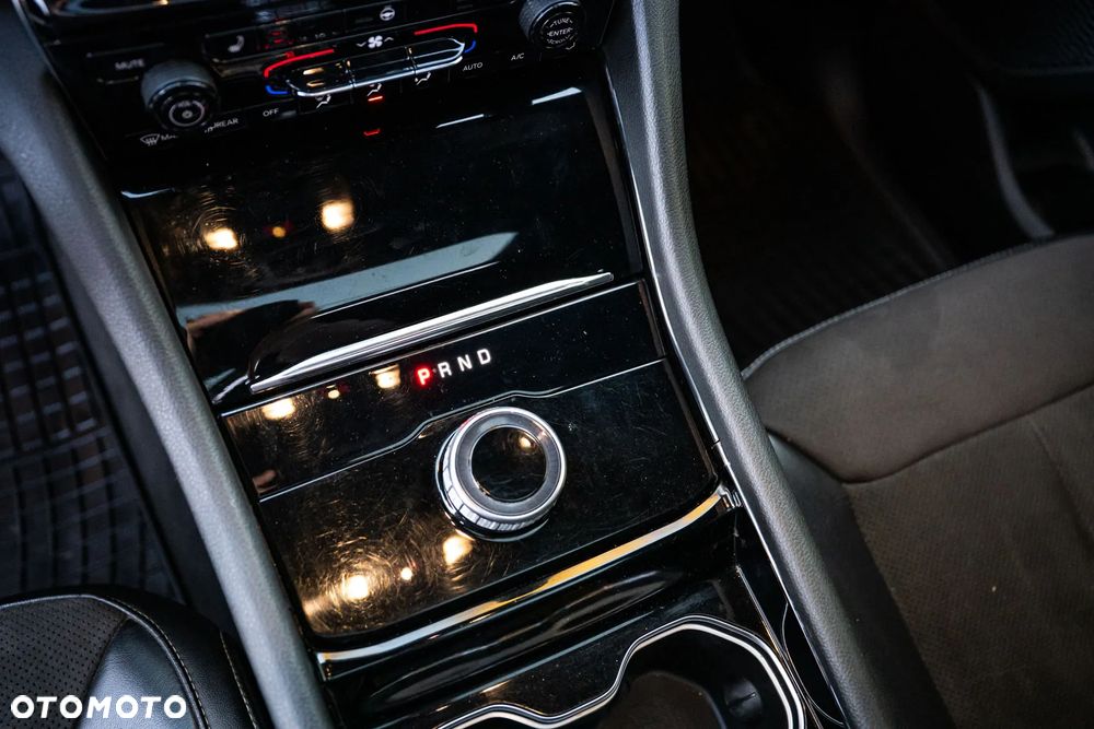 Jeep Grand Cherokee 3.6 V6 Laredo - 17