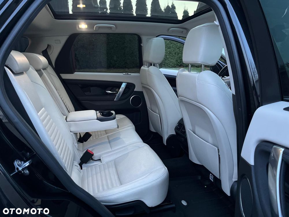 Land Rover Discovery Sport 2.0 P200 mHEV HSE - 18