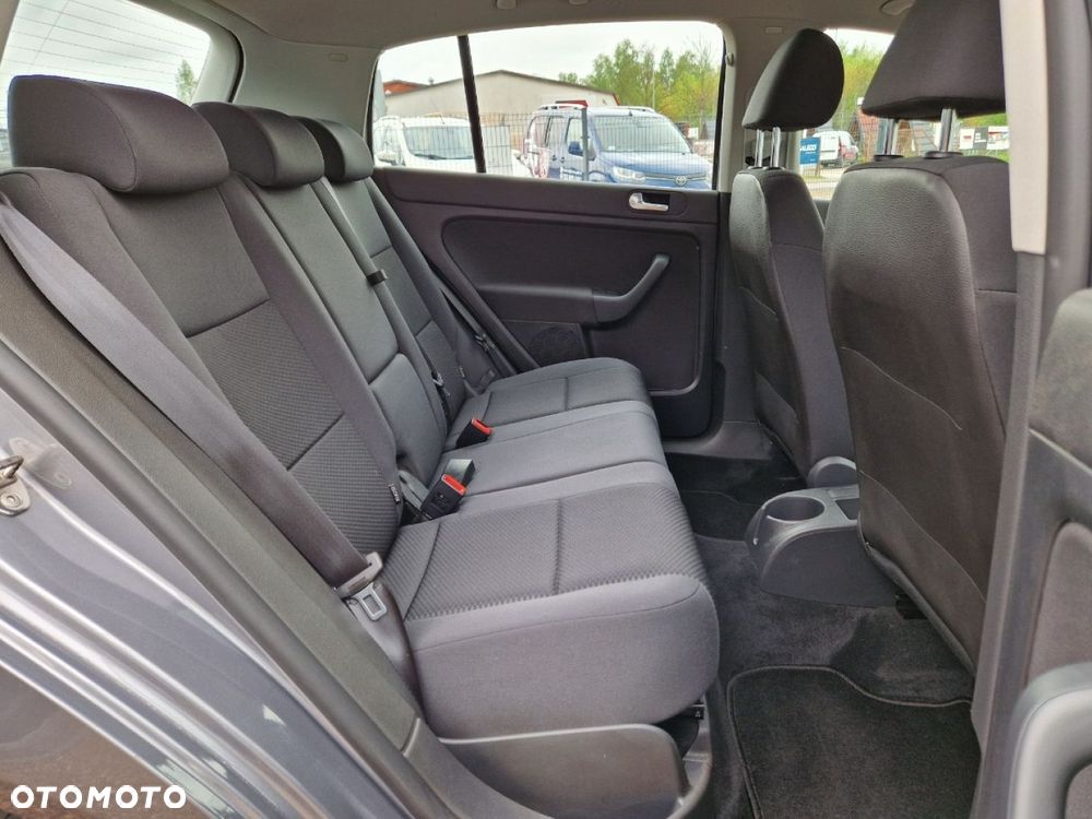 Volkswagen Golf Plus 1.2 TSI DSG Comfortline - 17