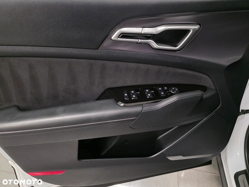 Kia Sportage 1.6 CRDI AWD Eco-Dynamics+ (48V M-H) DCT GT-Line - 22