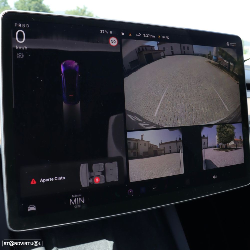 Tesla Model Y Long Range Dual Motor AWD - 18