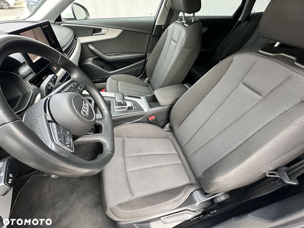 Audi A4 Avant 35 TDI mHEV S tronic - 11